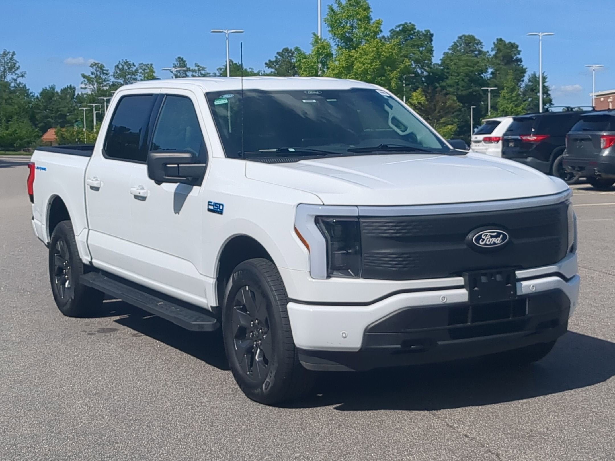 2024 Ford F-150 Lightning Flash