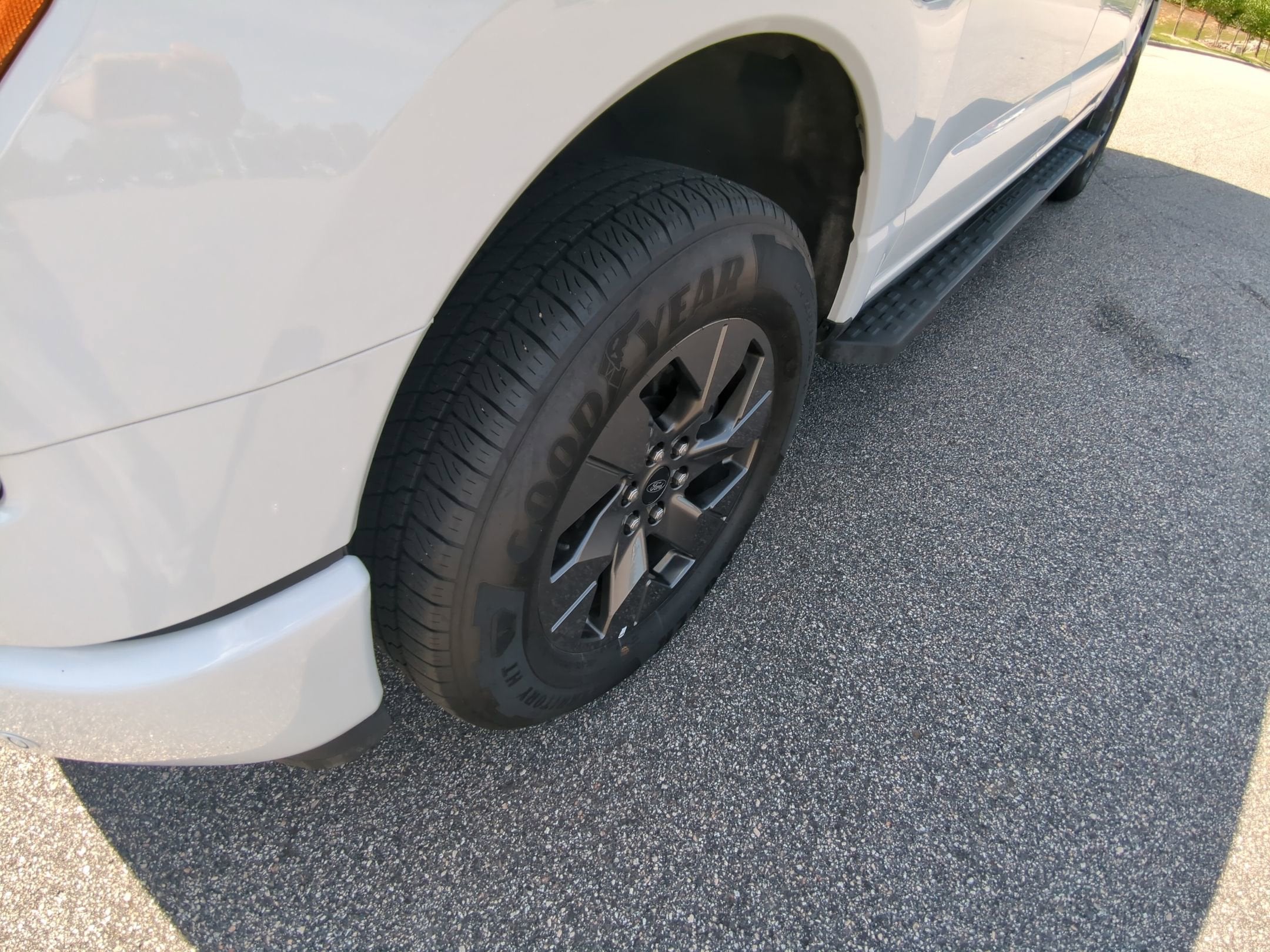 2024 Ford F-150 Lightning Flash