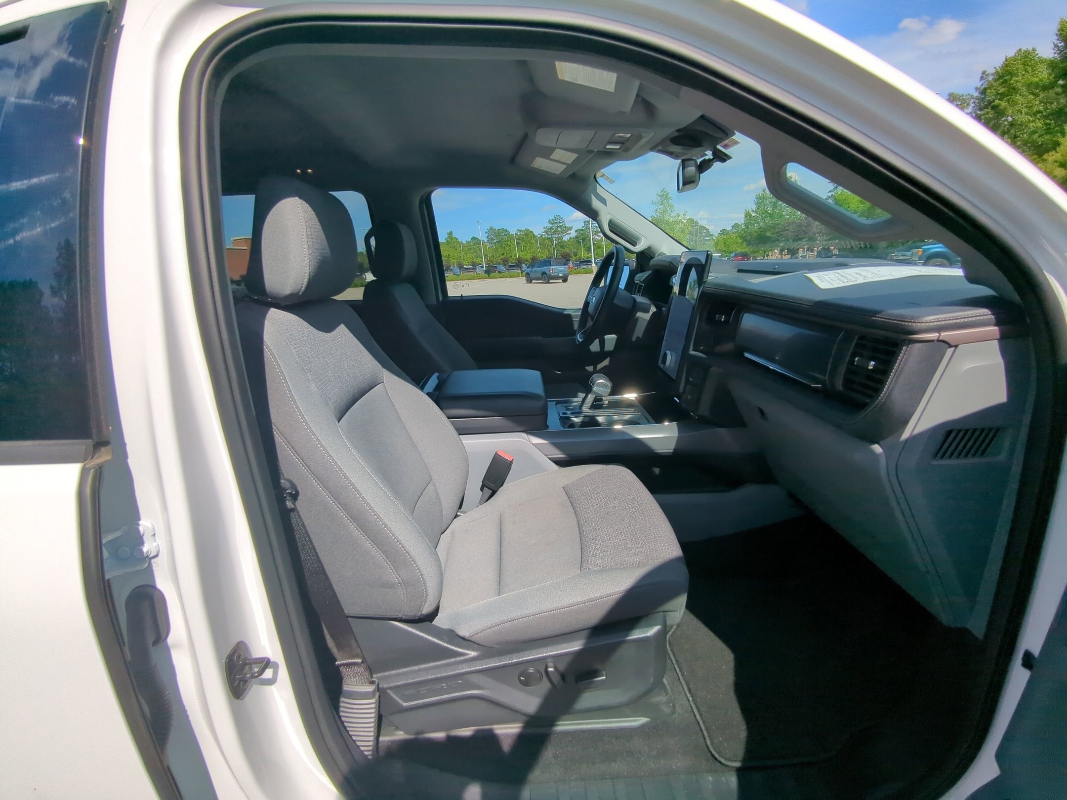 2024 Ford F-150 Lightning Flash