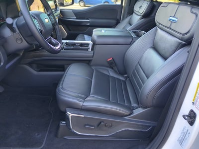 2027 Ford Super Duty F-250 SRW Platinum