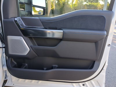 2027 Ford Super Duty F-250 SRW Platinum