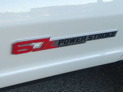 2027 Ford Super Duty F-250 SRW Platinum