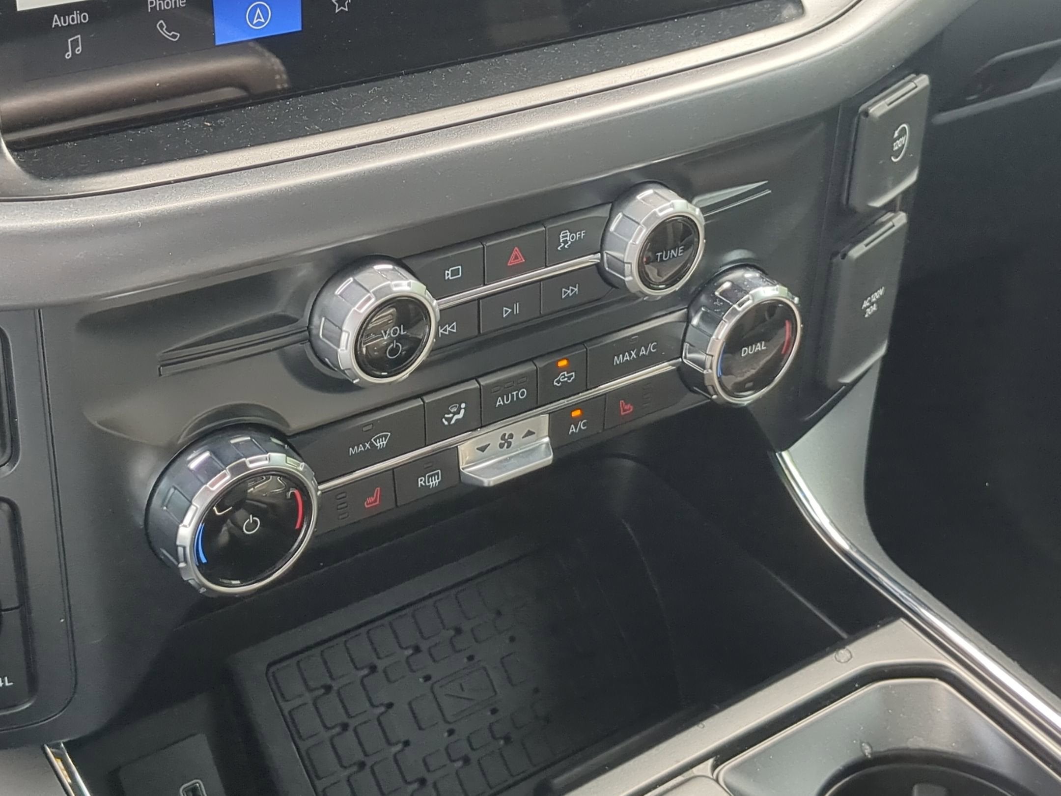 2025 Ford F-150 XLT - Crossroads Courtesy Demo