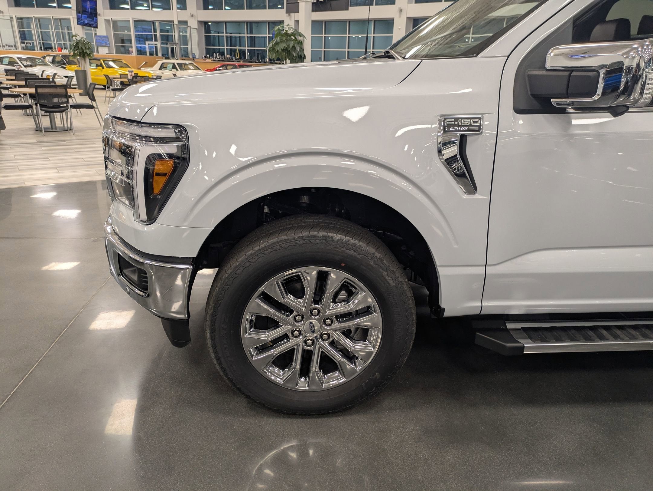 2025 Ford F-150 LARIAT