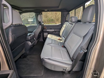 2023 Ford F-150 Lightning LARIAT