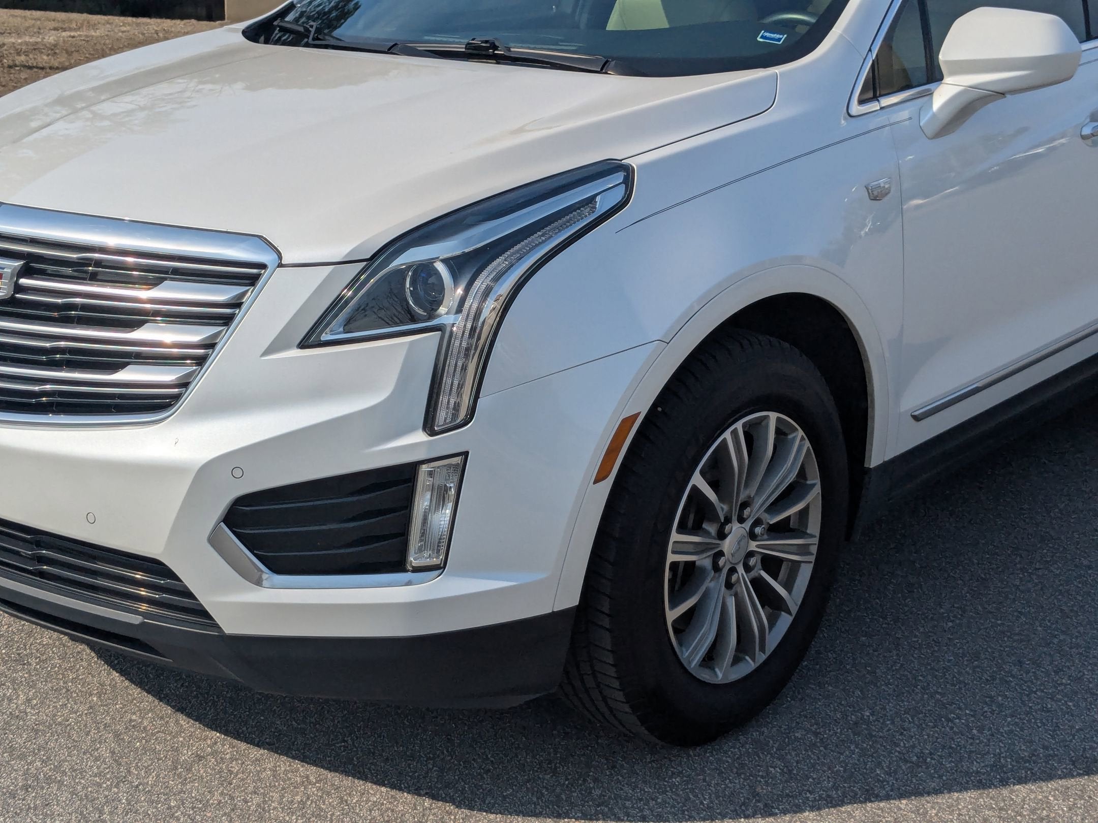 2017 Cadillac XT5 Luxury FWD