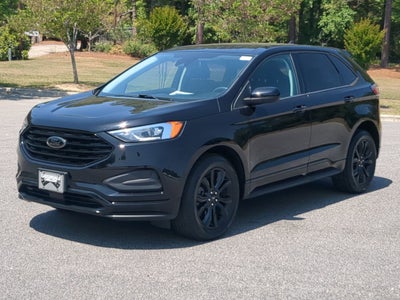 2022 Ford Edge SE