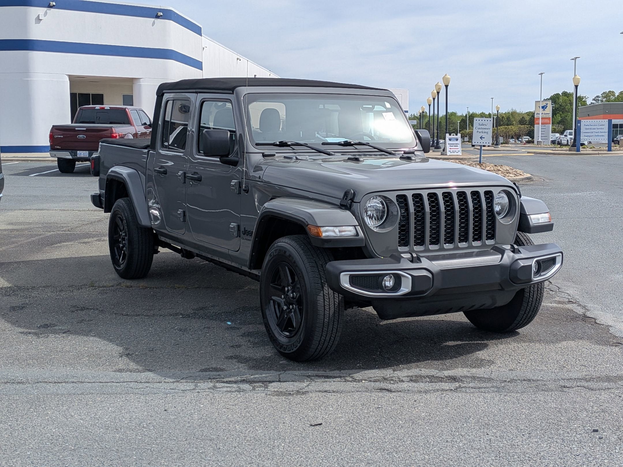 2021 Jeep Gladiator Sport S