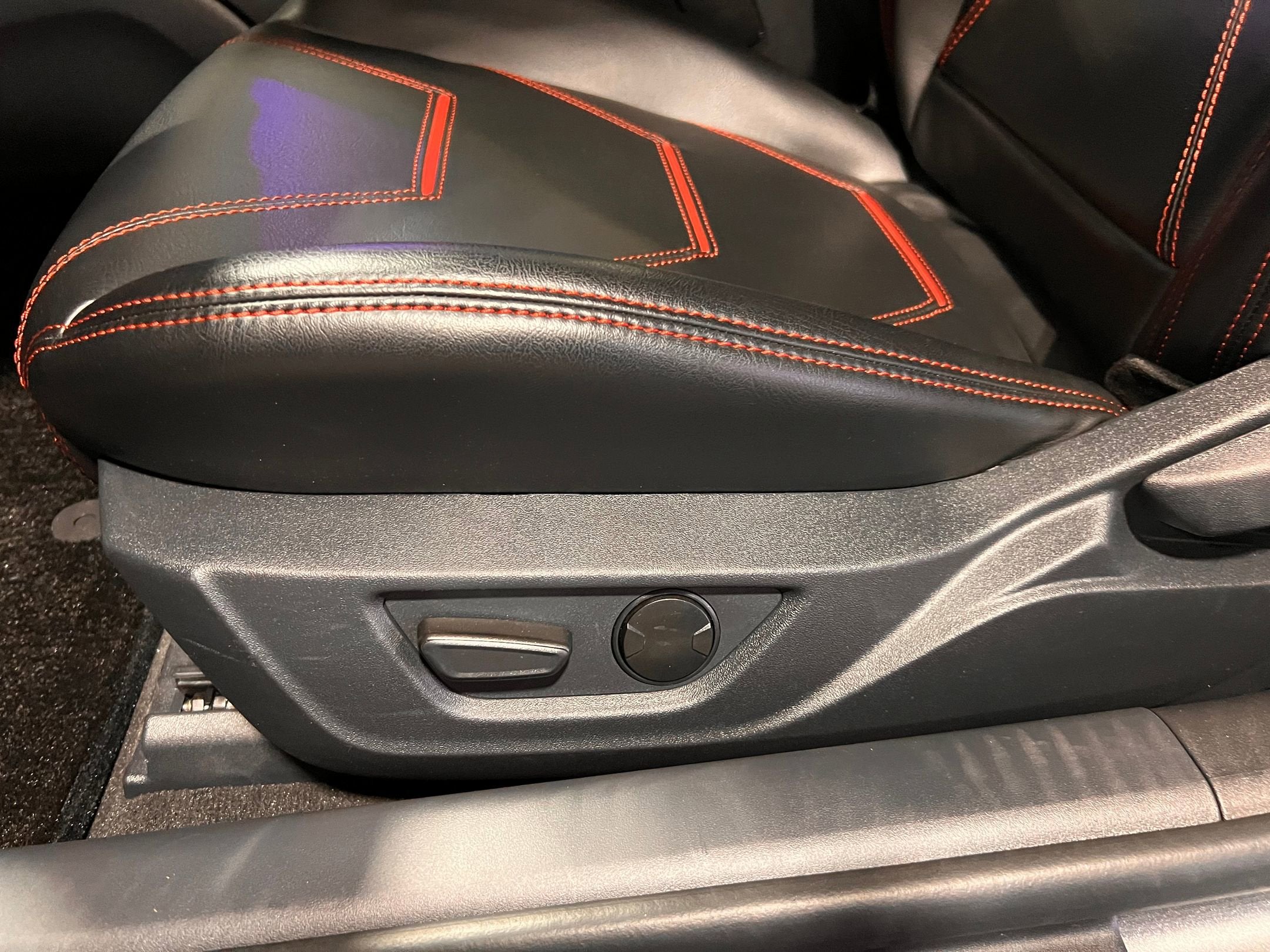 2025 Ford Mustang GT Saleen White Label