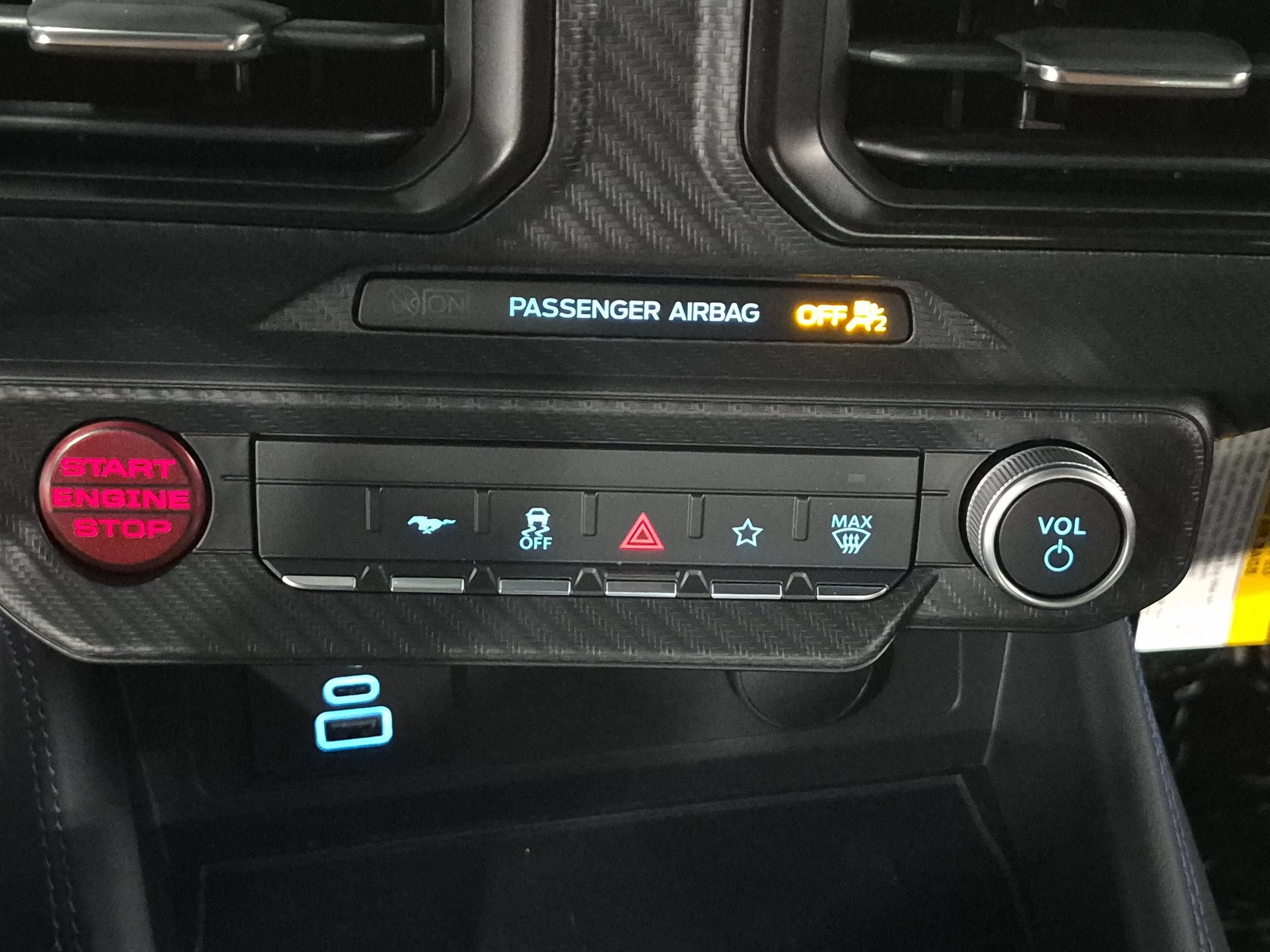 2026 Ford Mustang Dark Horse