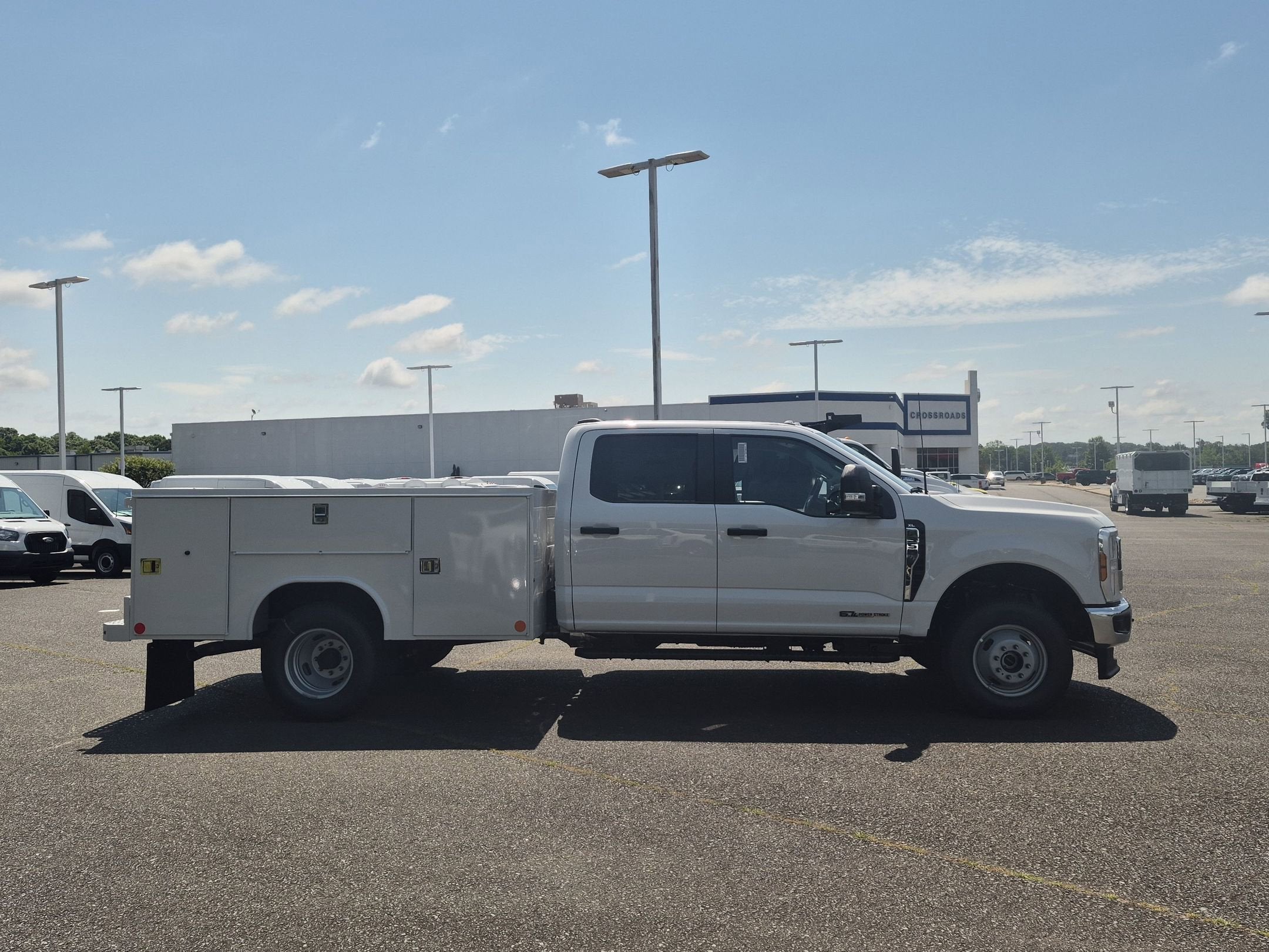 2026 Ford Super Duty F-350 DRW XL