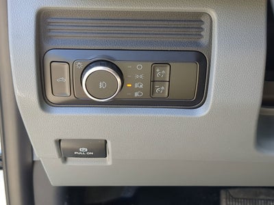 2026 Ford Super Duty F-350 DRW XL