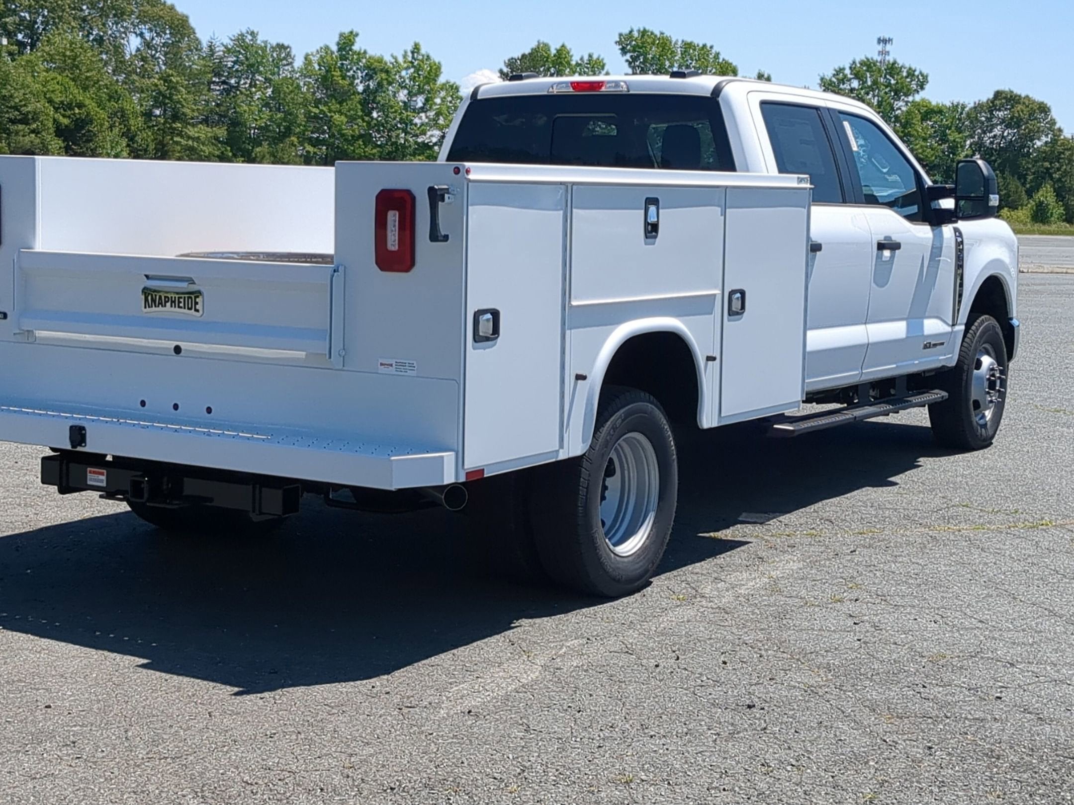 2026 Ford Super Duty F-350 DRW XL