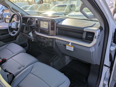 2026 Ford Super Duty F-350 DRW XL