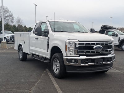 2025 Ford Super Duty F-350 SRW XL