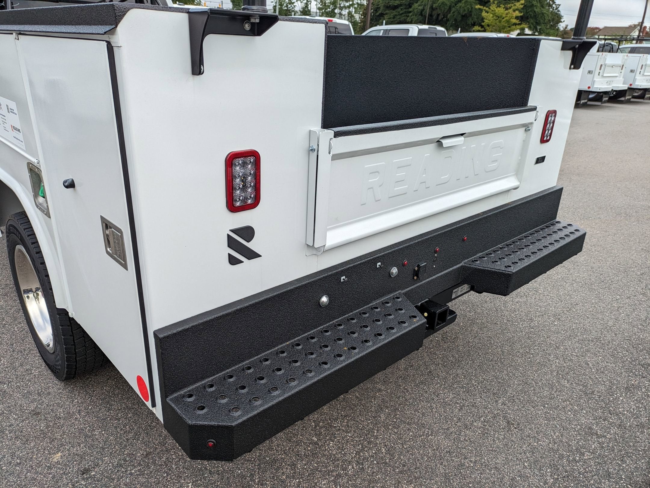 2025 Ford Super Duty F-450 DRW XL