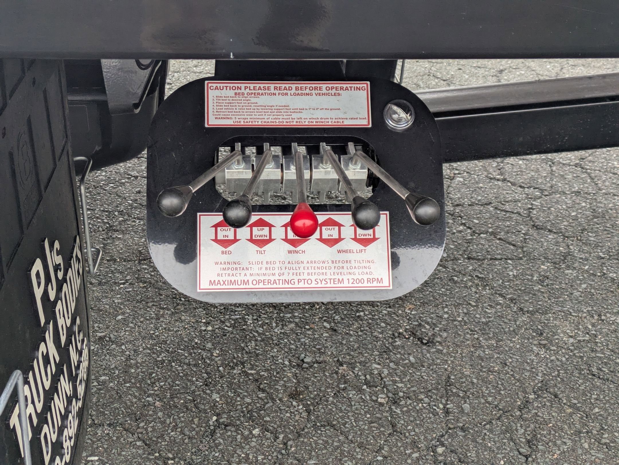 2025 Ford Super Duty F-600 DRW XL