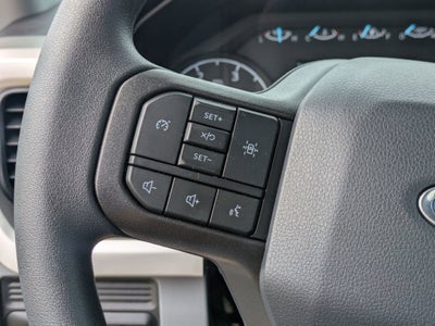 2025 Ford Super Duty F-600 DRW XL