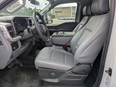 2025 Ford Super Duty F-350 DRW XL