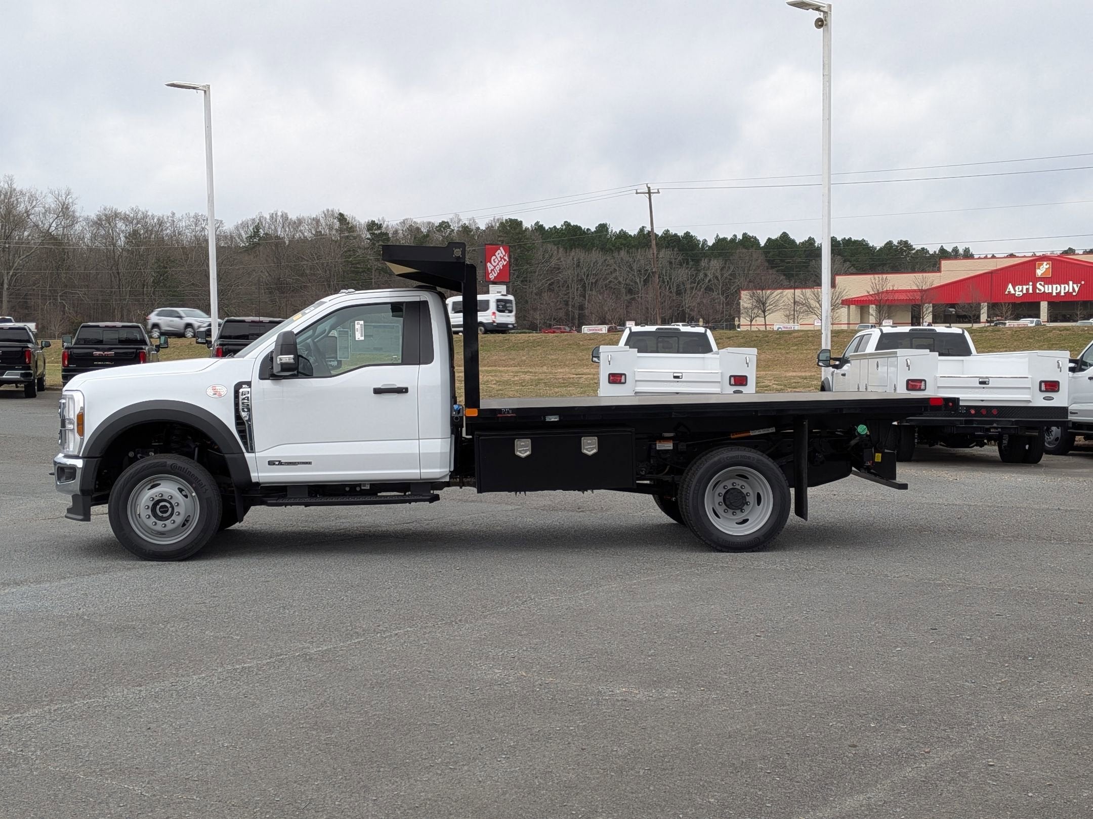 2026 Ford Super Duty F-450 DRW XL