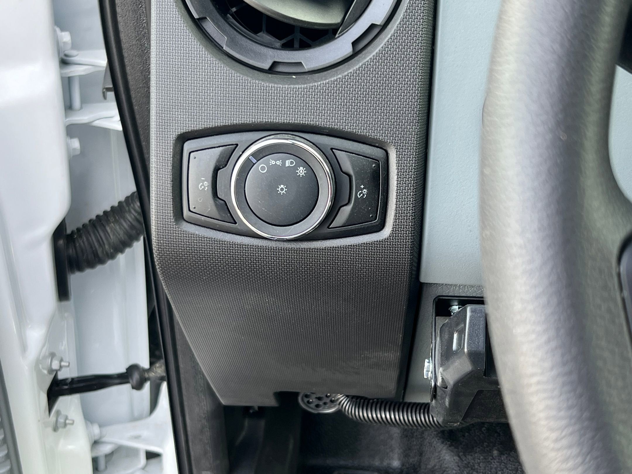 2027 Ford F-750SD Base