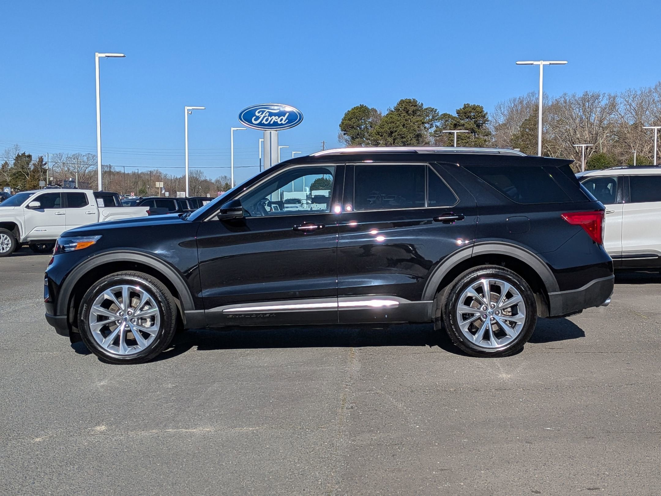 2022 Ford Explorer Platinum