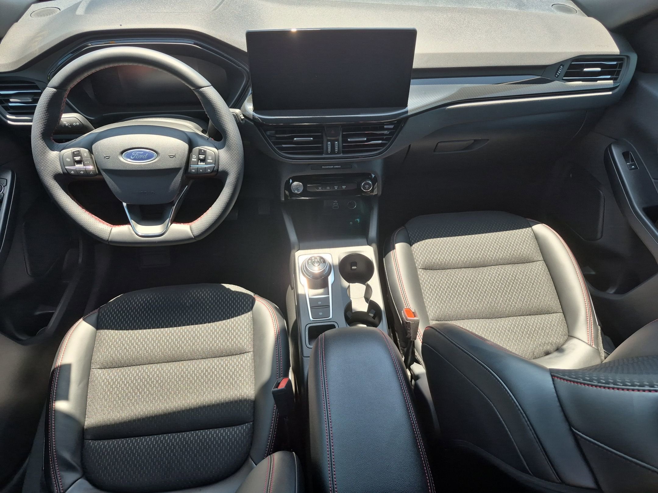 2025 Ford Escape ST-Line - Crossroads Courtesy Demo