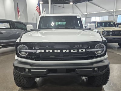 2026 Ford Bronco Outer Banks Custom Wheels / Lift