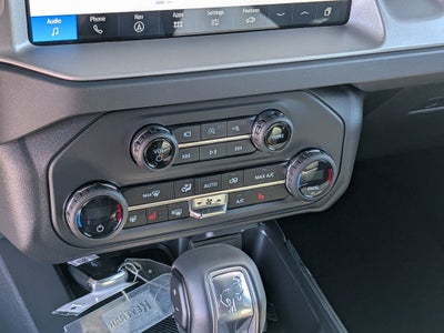 2026 Ford Bronco Outer Banks Custom Wheels / Lift