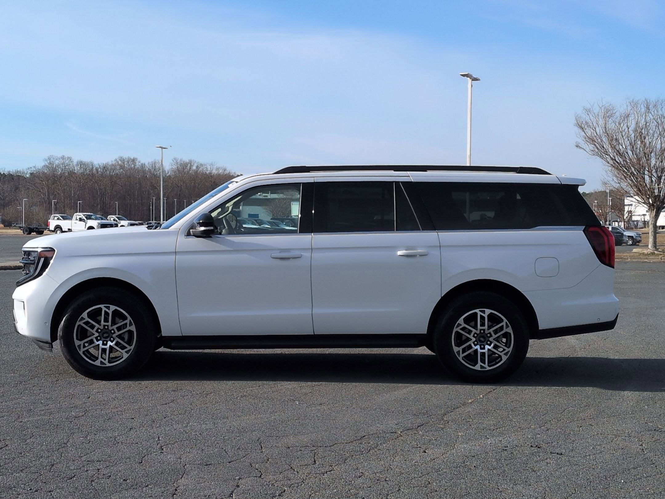 2025 Ford Expedition Max Active