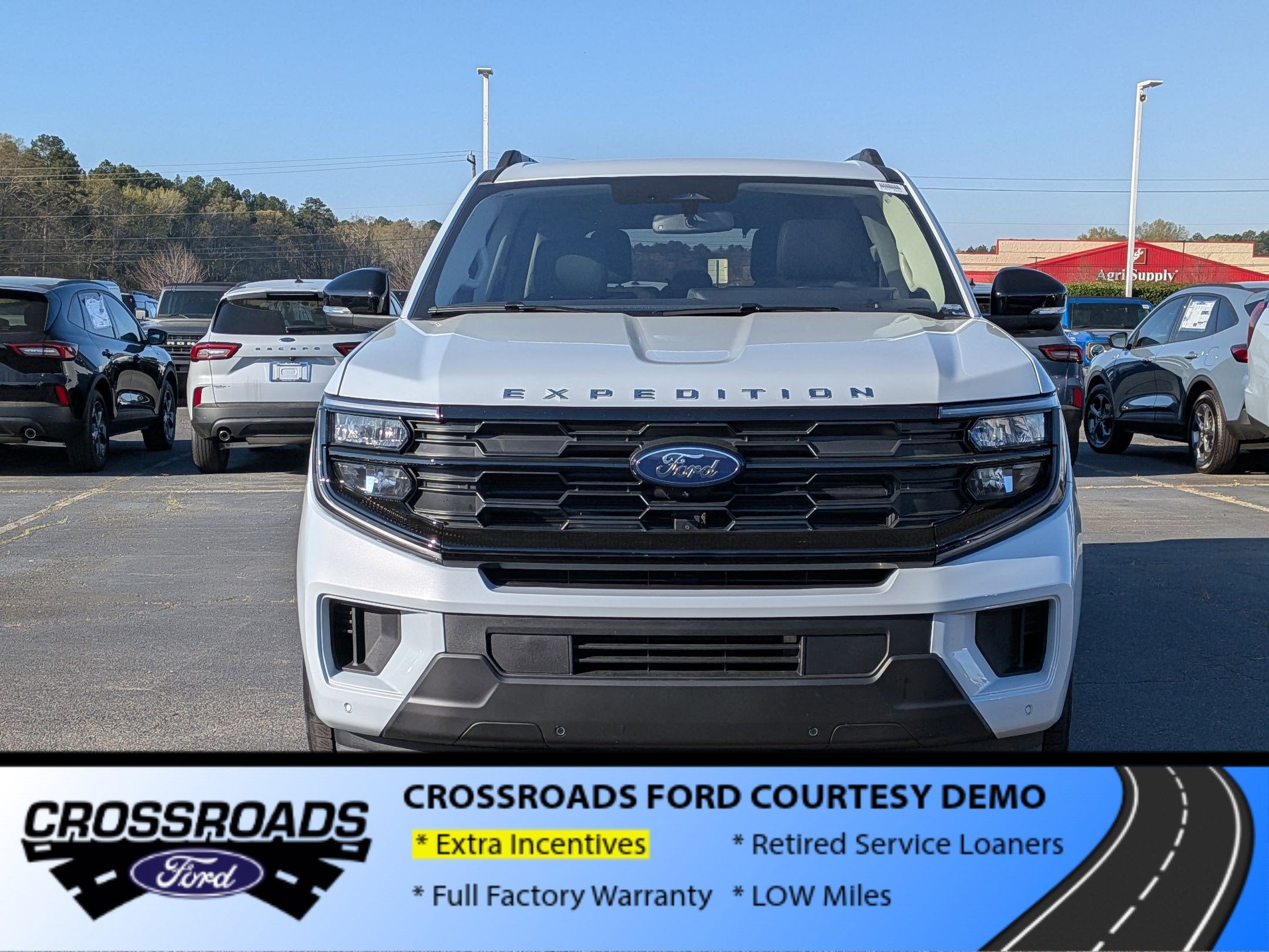 2025 Ford Expedition Active - Crossroads Courtesy Demo