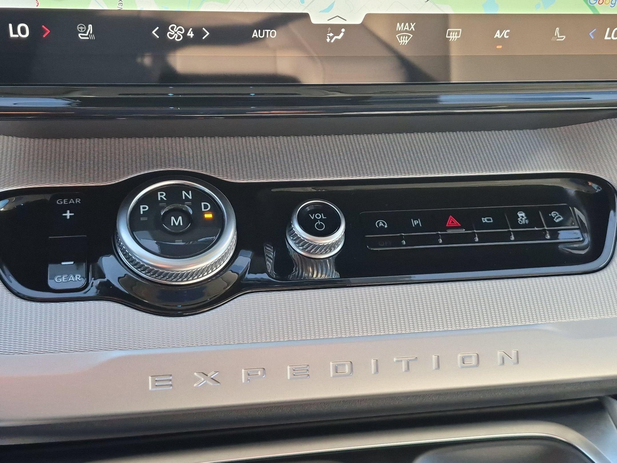 2027 Ford Expedition Active