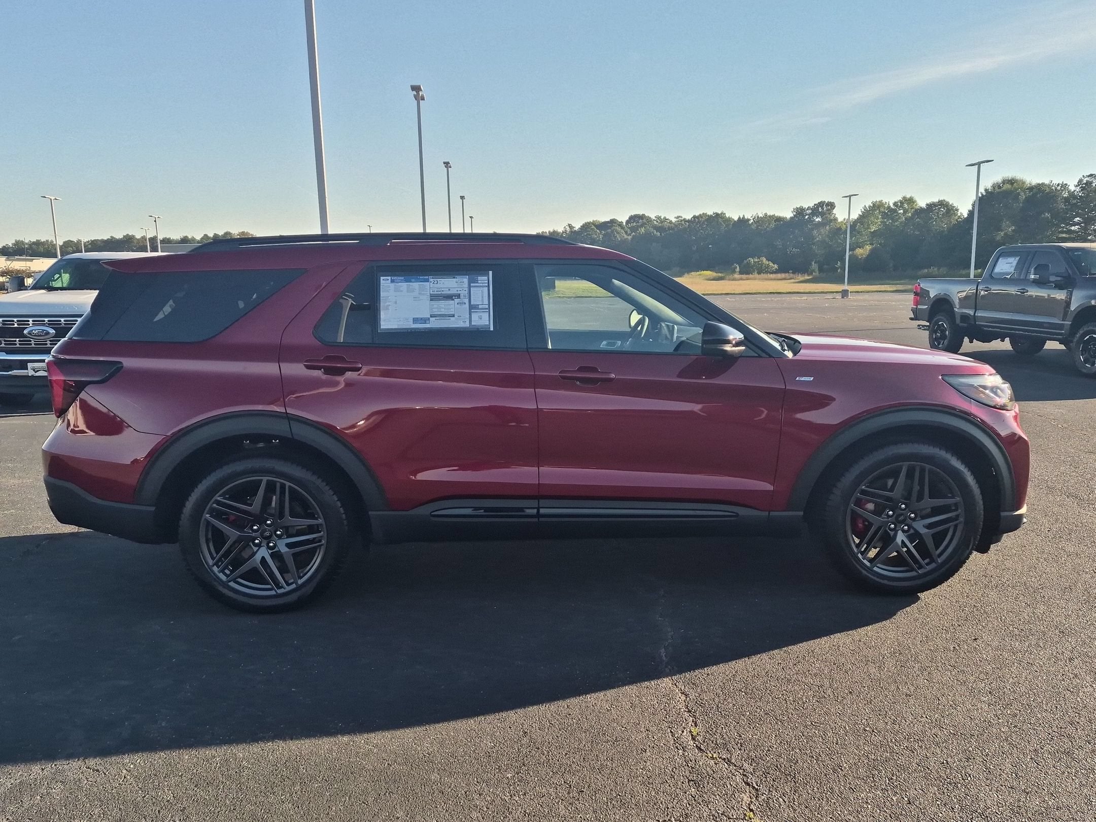 2027 Ford Explorer ST-Line