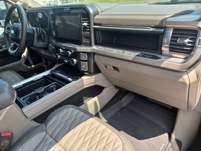 2026 Ford Super Duty F-250 SRW Platinum