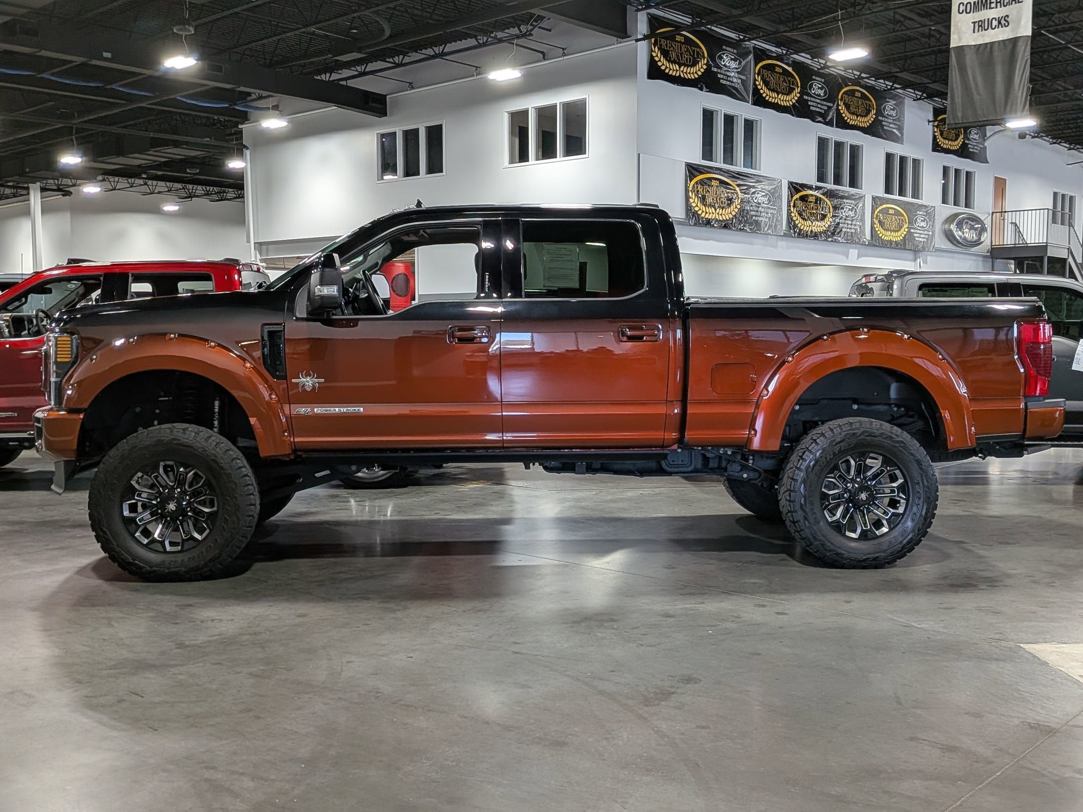 2021 Ford Super Duty F-250 SRW LARIAT