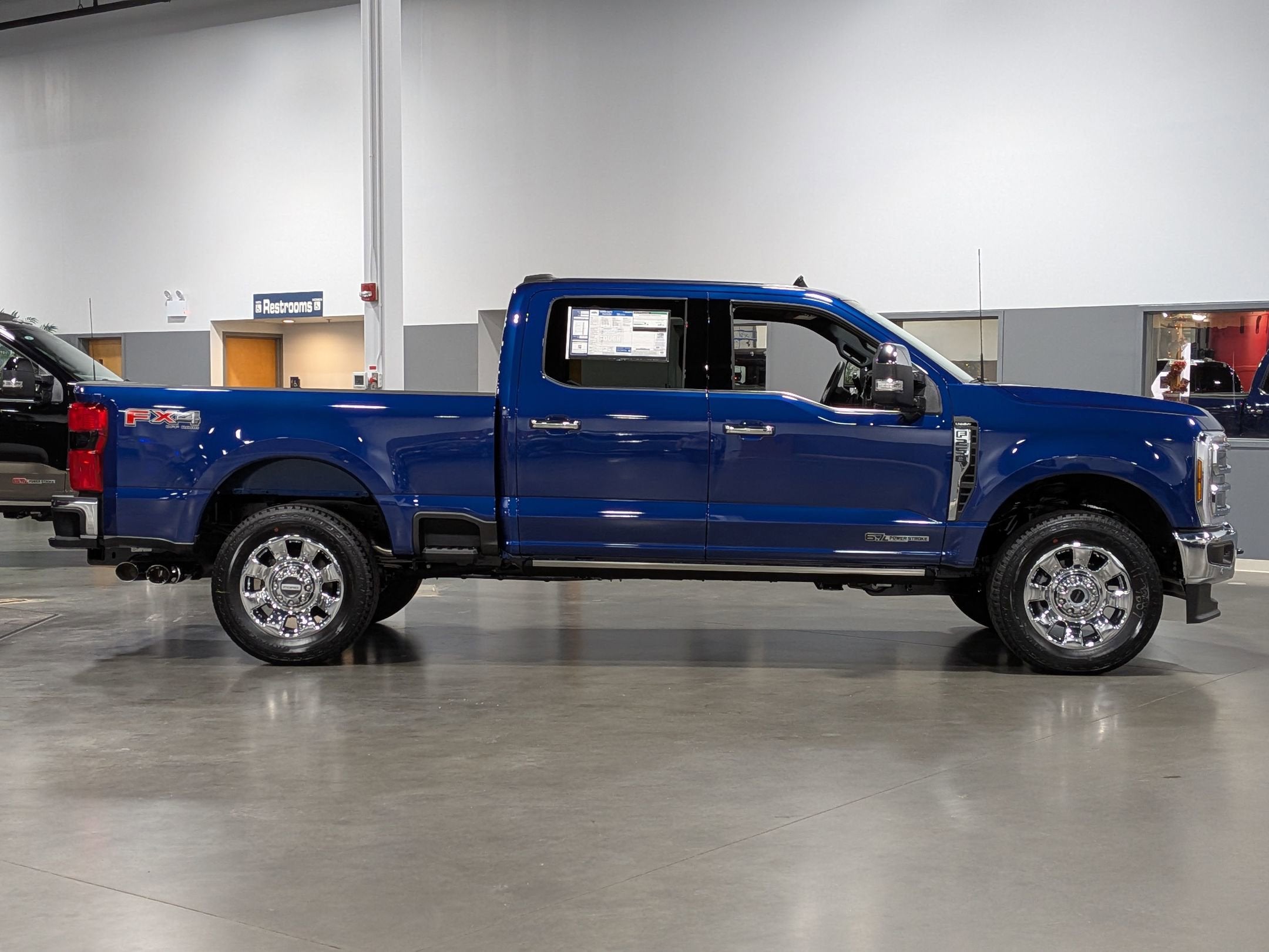 2026 Ford Super Duty F-250 SRW LARIAT