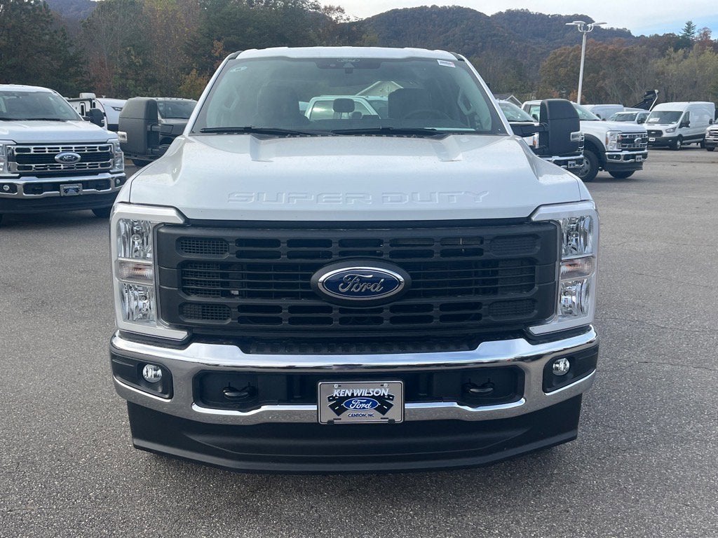 2026 Ford Super Duty F-350 SRW XL