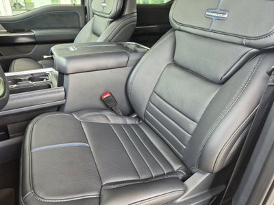 2026 Ford Super Duty F-350 DRW Platinum