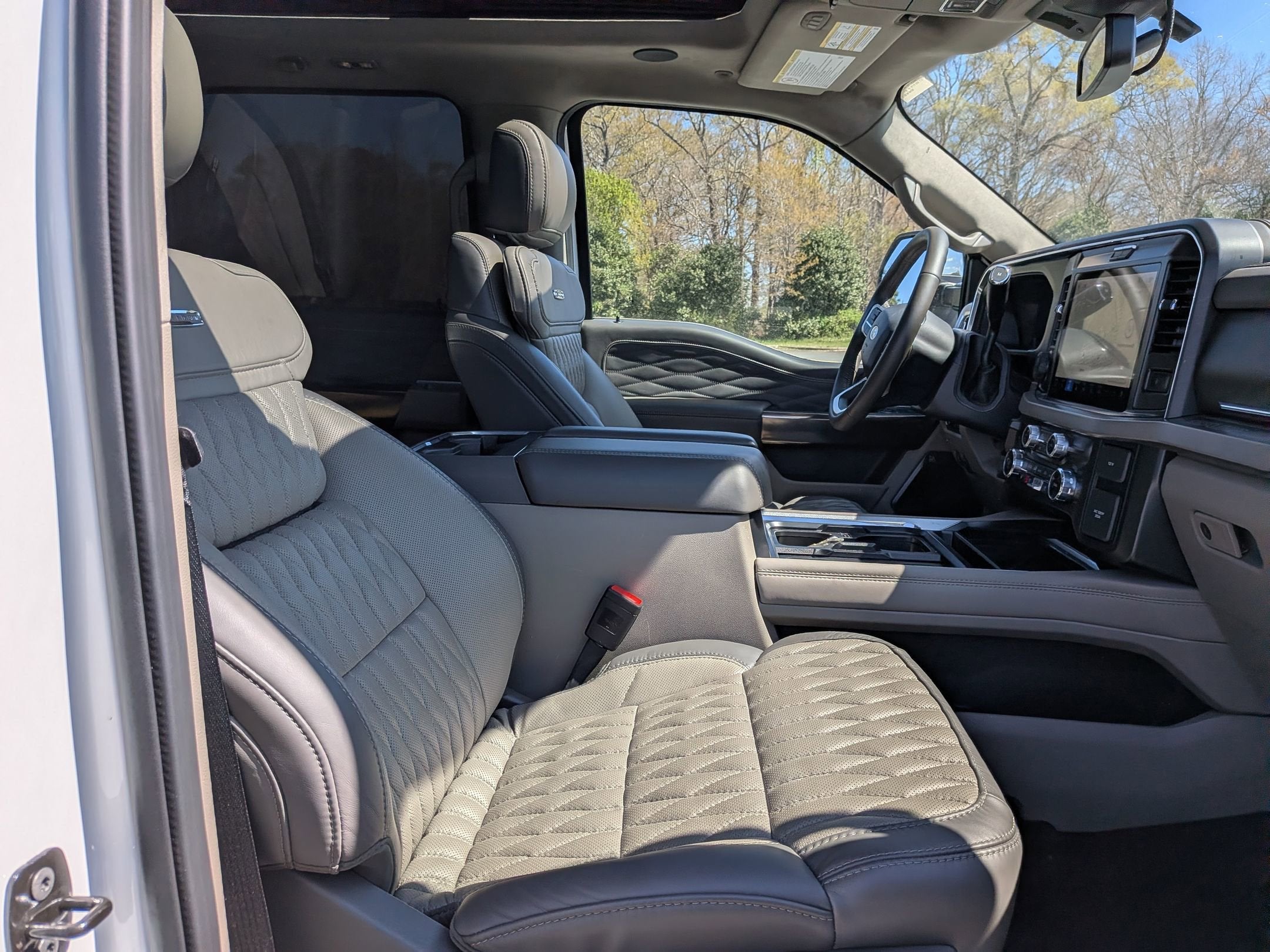 2026 Ford Super Duty F-450 DRW Platinum