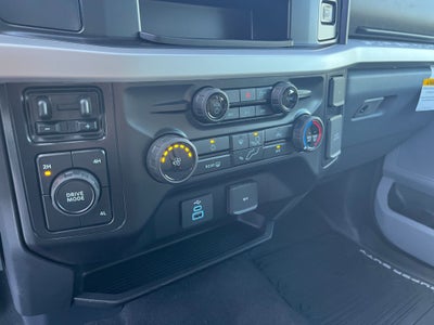 2026 Ford Super Duty F-450 DRW XLT