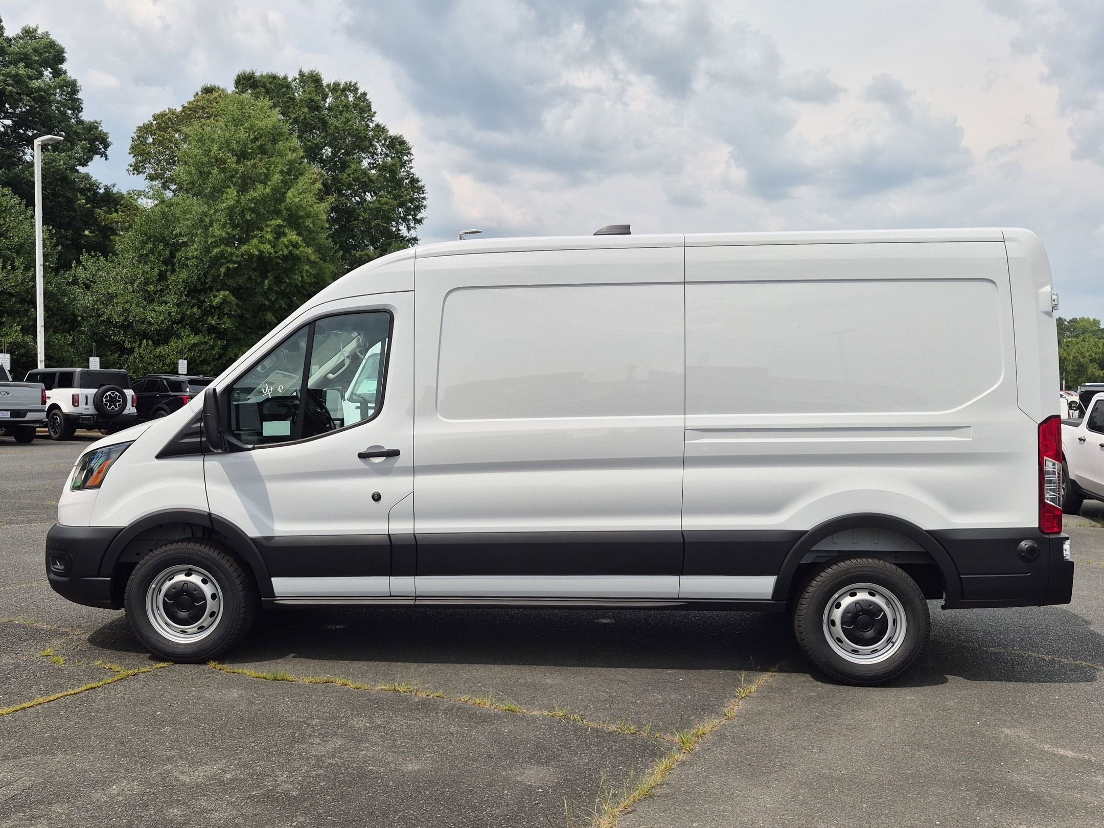 2026 Ford Transit Cargo Van Base