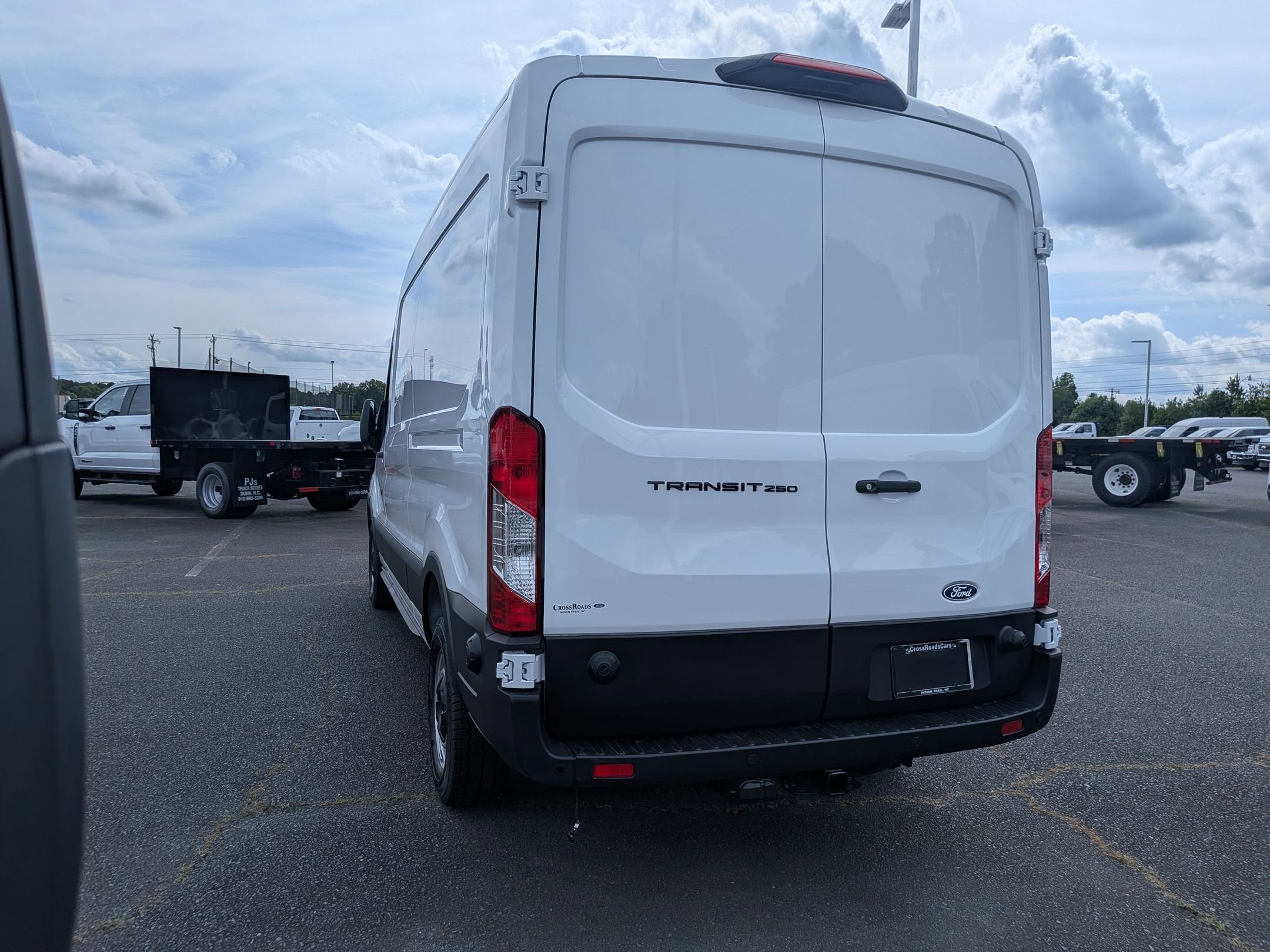 2026 Ford Transit Cargo Van Base