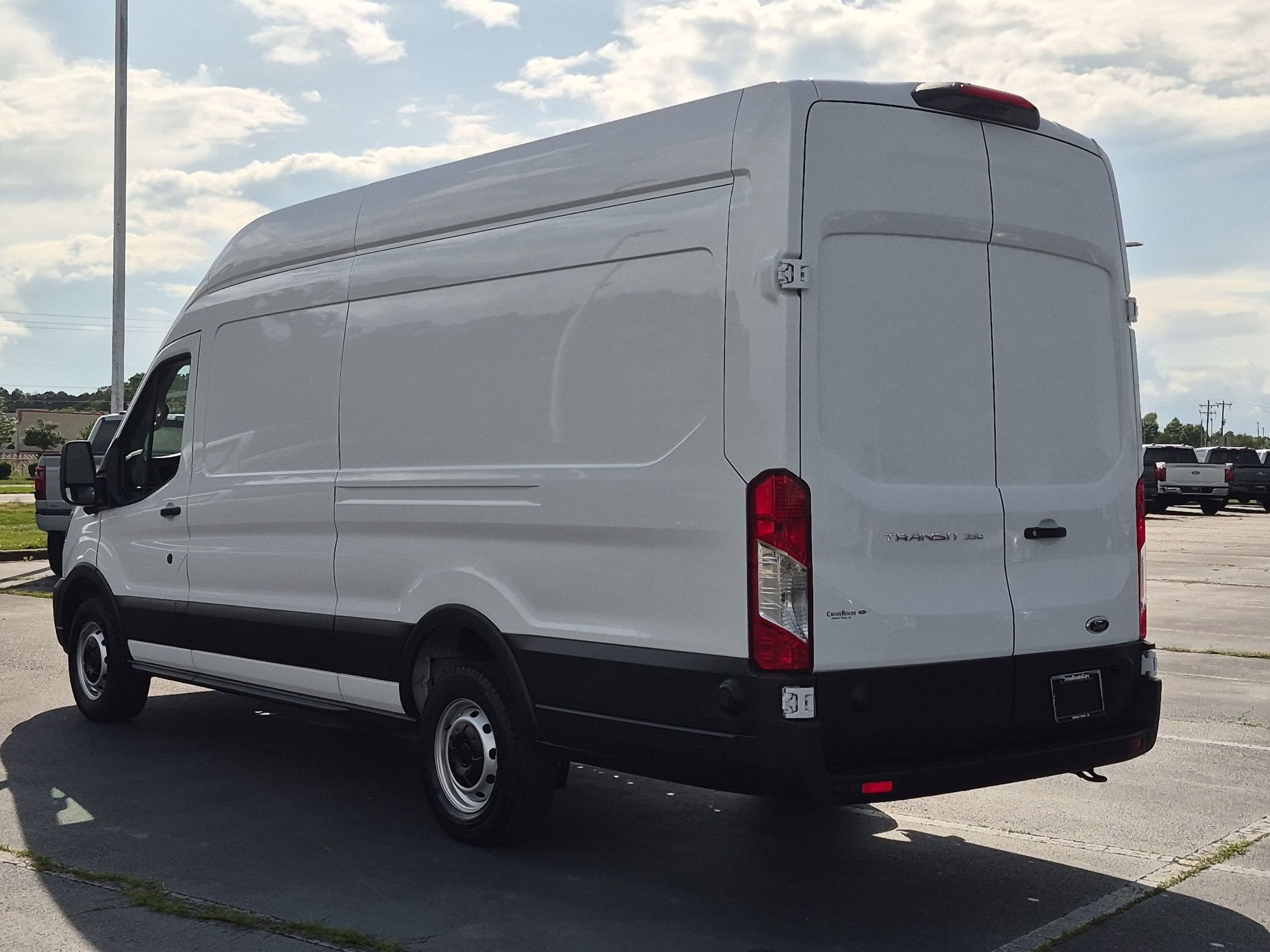 2025 Ford Transit Cargo Van Base