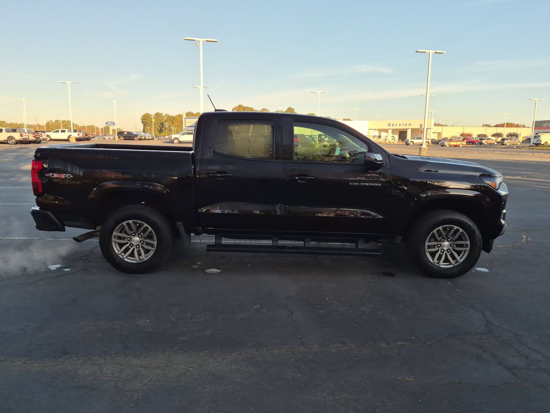 2025 Chevrolet Colorado 4WD LT