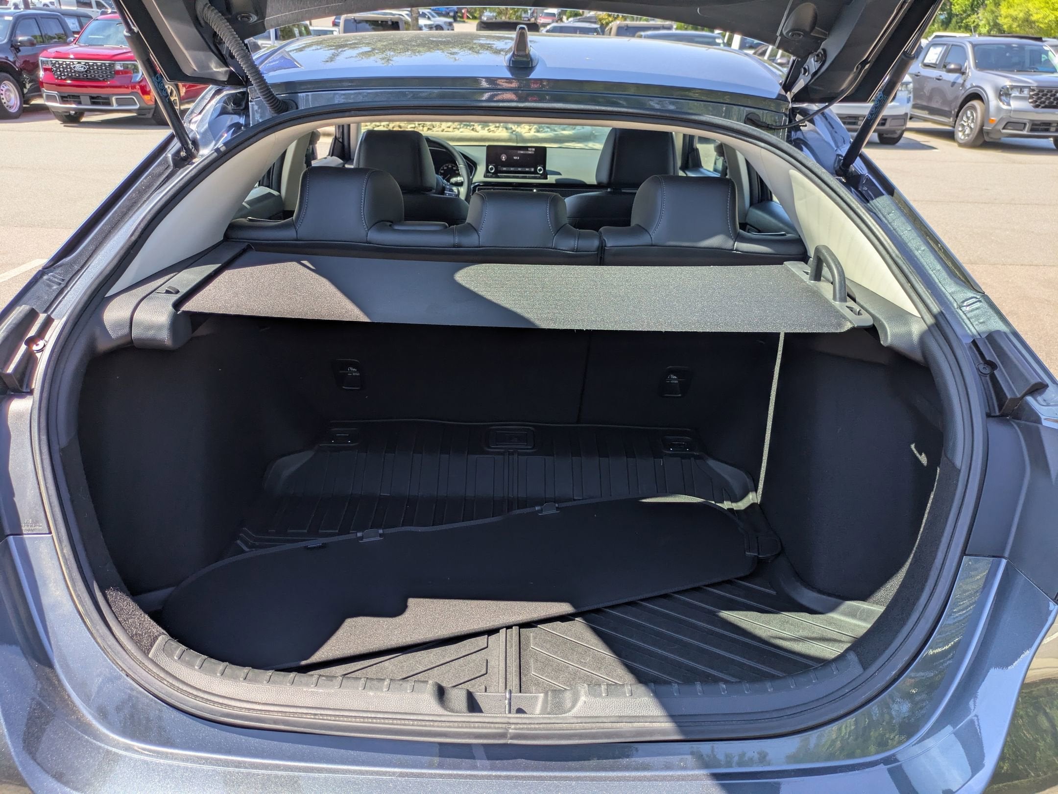 2024 Honda Civic Hatchback EX-L