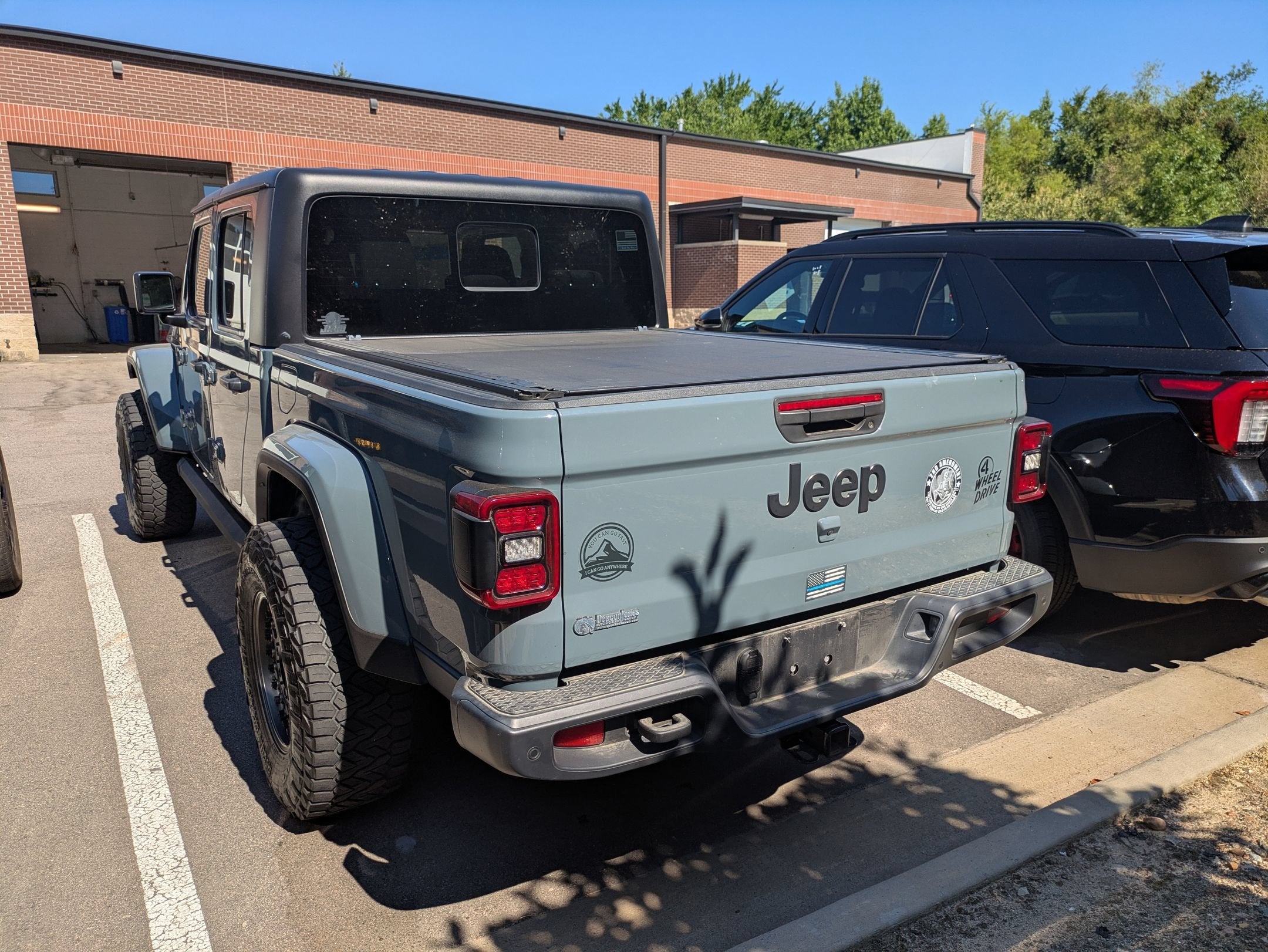 2024 Jeep Gladiator Willys