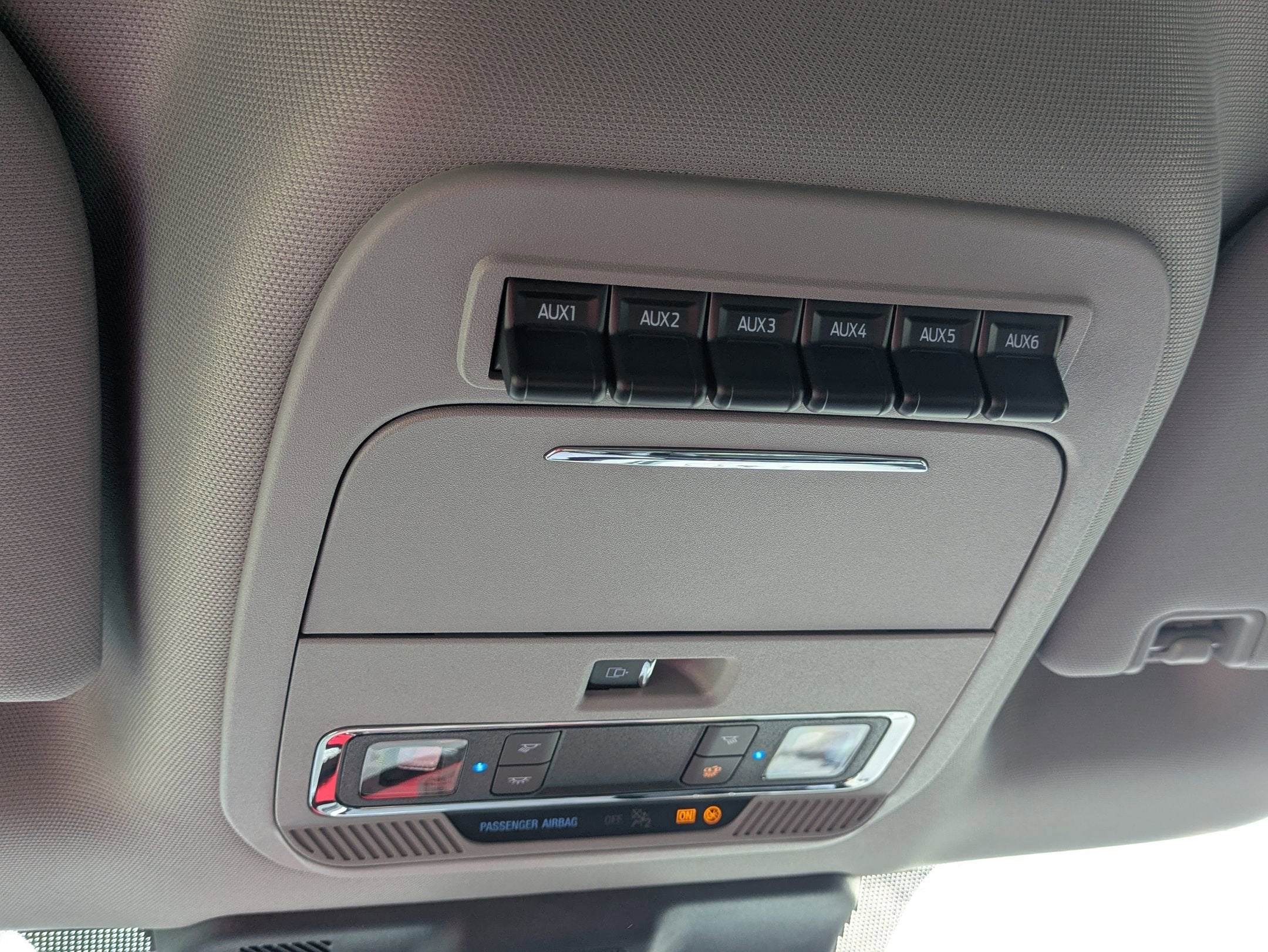 2026 Ford Super Duty F-450 DRW LARIAT