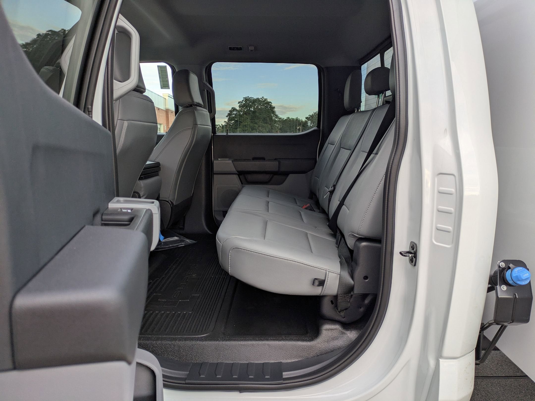 2025 Ford Super Duty F-550 DRW XL