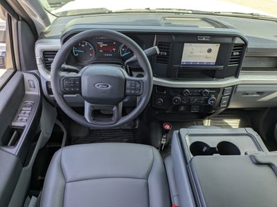 2025 Ford Super Duty F-550 DRW XL
