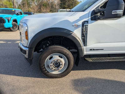 2024 Ford Super Duty F-550 DRW XL